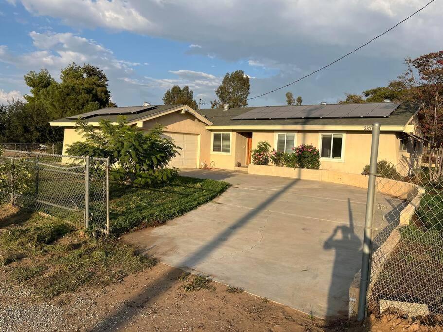 Peaceful & Cozy 3 Bedroom Ranch-Home W/Fireplace Hemet Εξωτερικό φωτογραφία